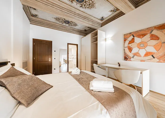 Immobo Domus - Piazza Maggiore View Apartment *