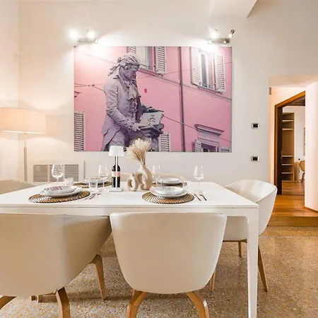 Immobo Domus - Piazza Maggiore View Apartment Bologna
