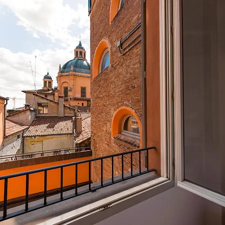 Apartment Immobo Domus - Piazza Maggiore View *