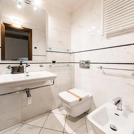 Immobo Domus - Piazza Maggiore View Apartment